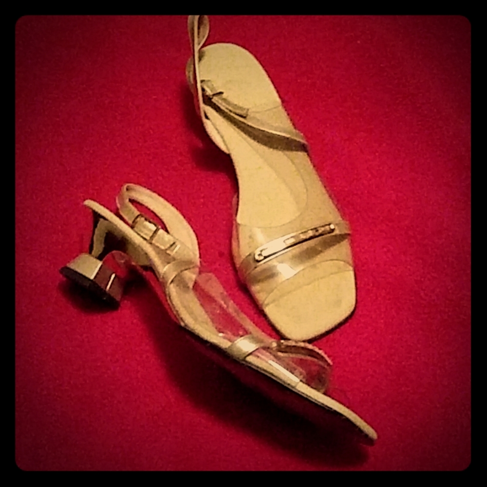 Dress sandal